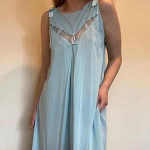 SOLD Baby blue Ribbon Vintage nightgown